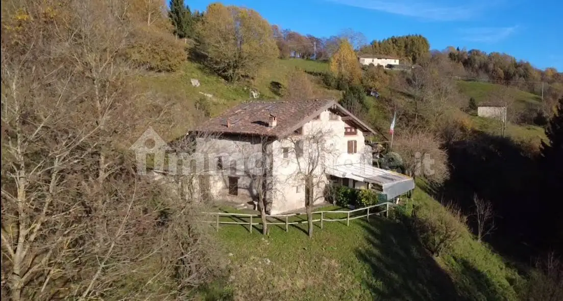 Villa in vendita a Pertica Alta