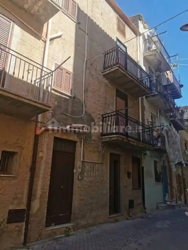 Villa in vendita a Cianciana