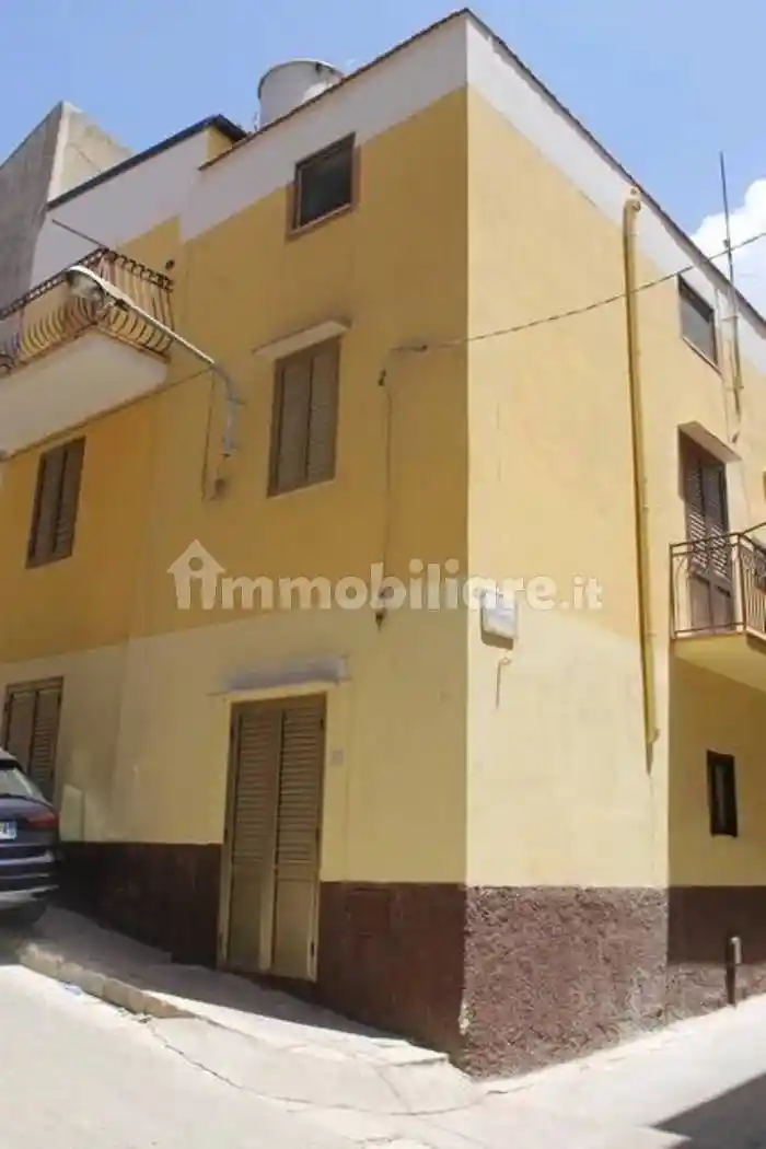 Villa in vendita a Cianciana