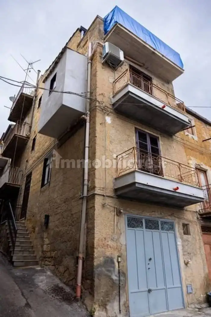 Villa in vendita a Cianciana