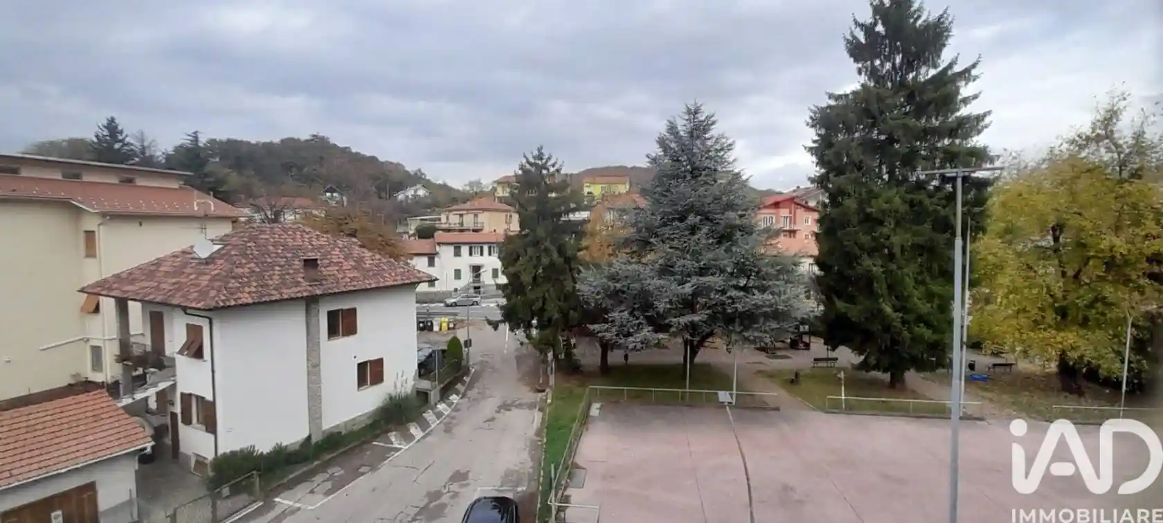 Quadrilocale piazza piazza MARTIRI DELLA LIBERTA', Centro, Carcare - foto 2