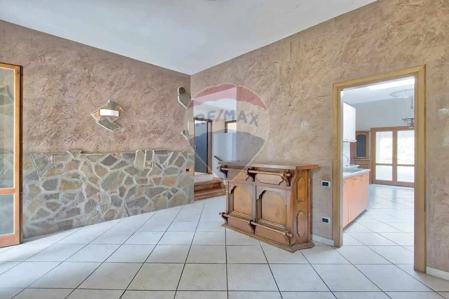 Casa indipendente in vendita a Cavriglia