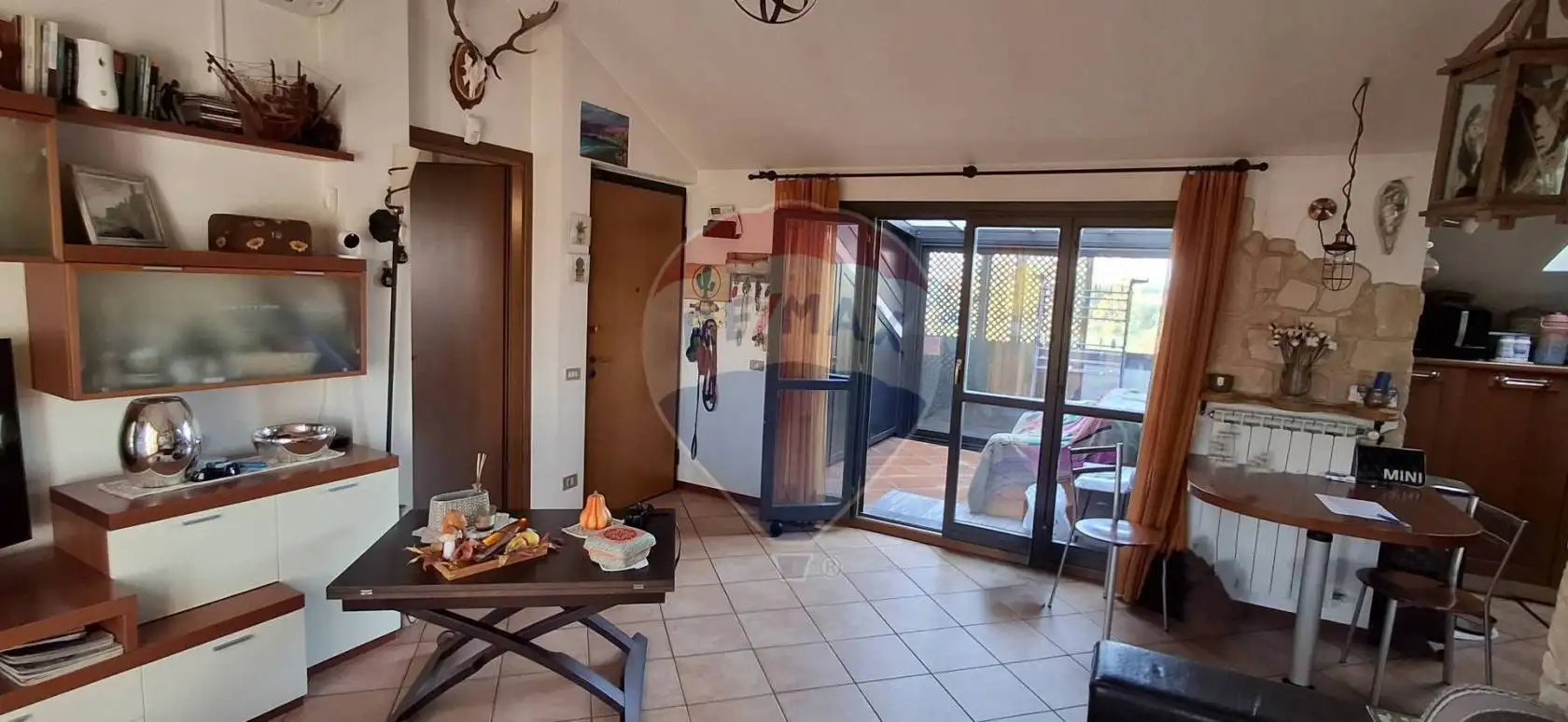 Trilocale via Deportati di Mauthausen 2, Centro, Arluno - foto 2