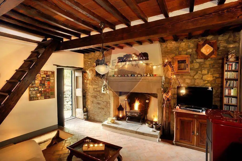 Casa indipendente in vendita a Capolona