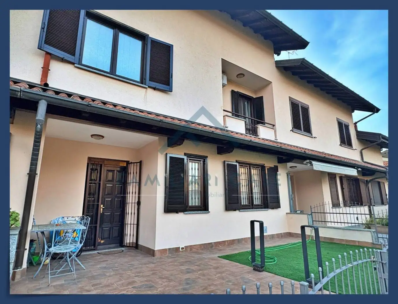 Villetta a schiera in vendita a Carnago