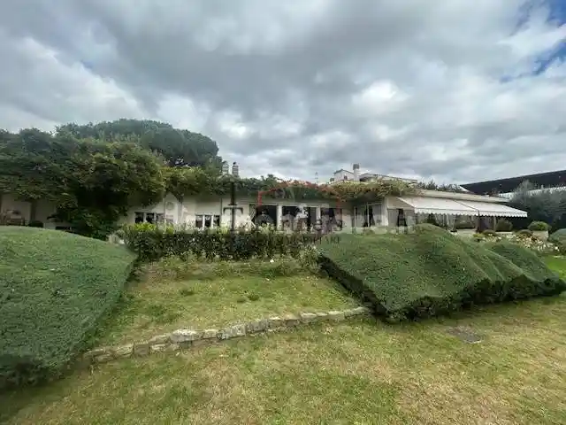 Villa in vendita a Firenze