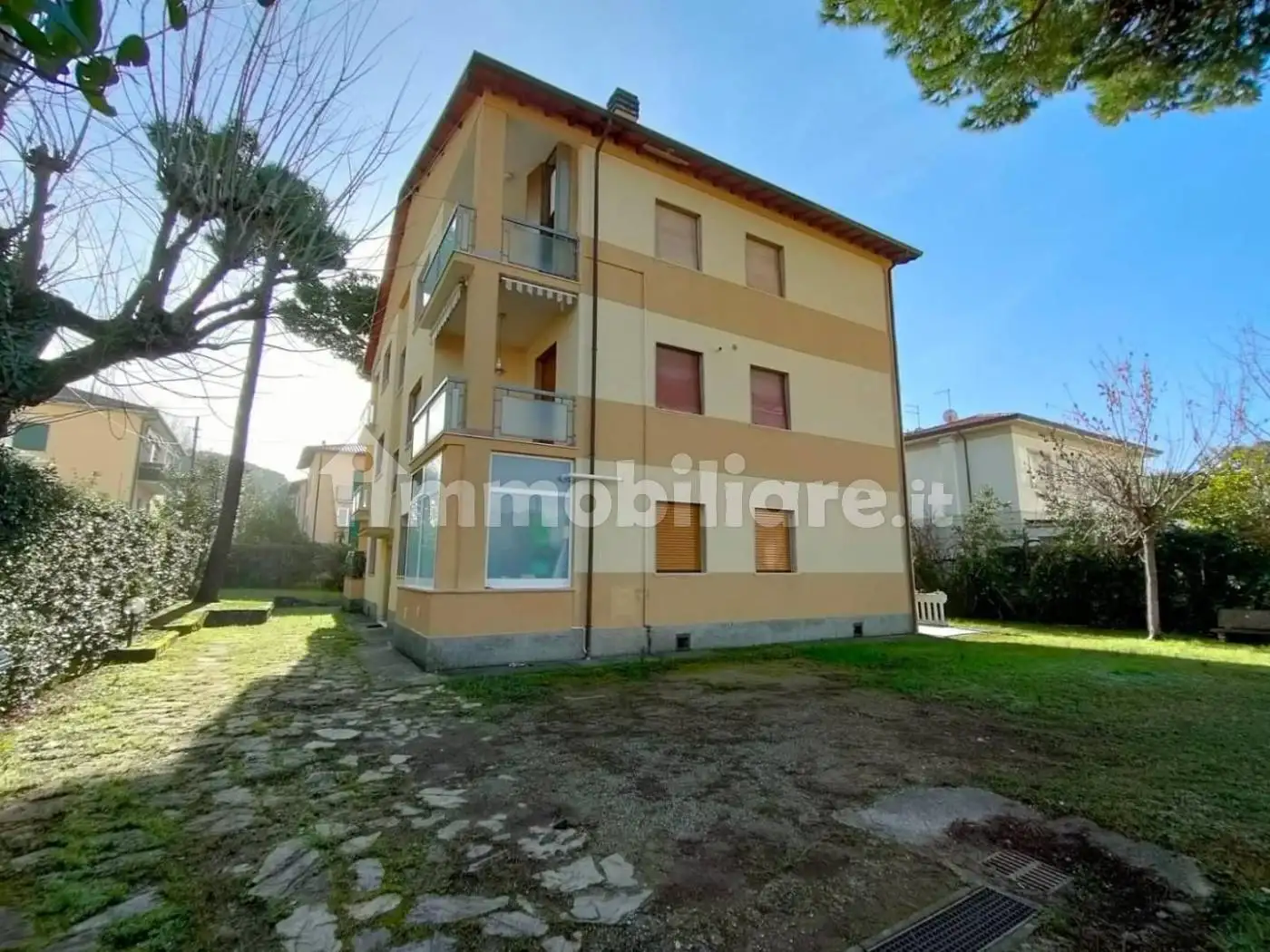 Quadrilocale ottimo stato, primo piano, Marina di Massa Centro, Massa - foto 2