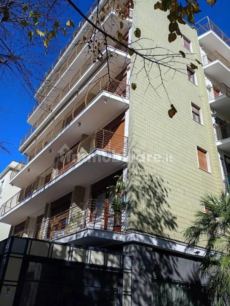 Appartamento in vendita a Pescara