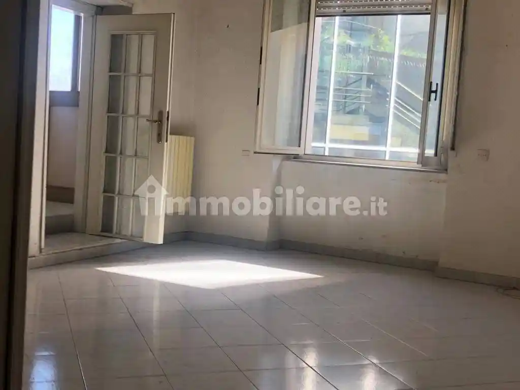 Quadrilocale da ristrutturare, quarto piano, Borgo Orefici, Napoli - foto 2