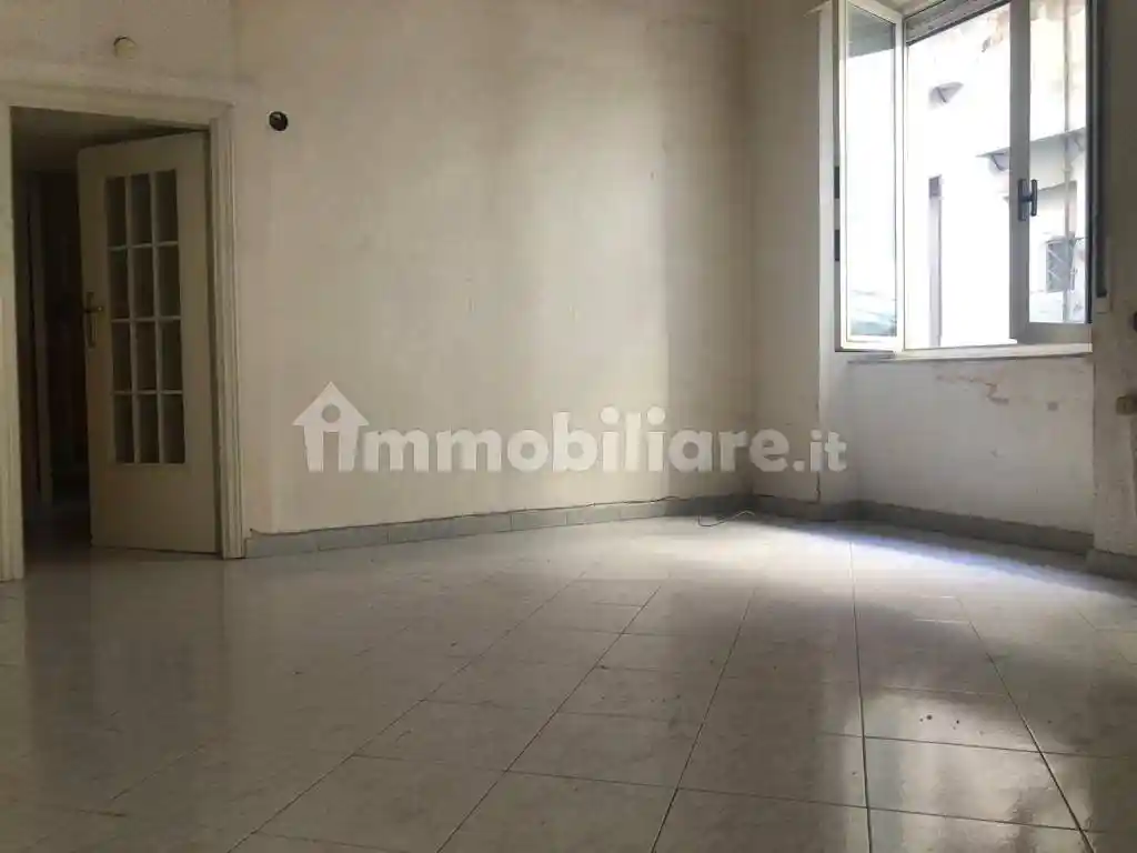 Quadrilocale da ristrutturare, quarto piano, Borgo Orefici, Napoli - foto 3
