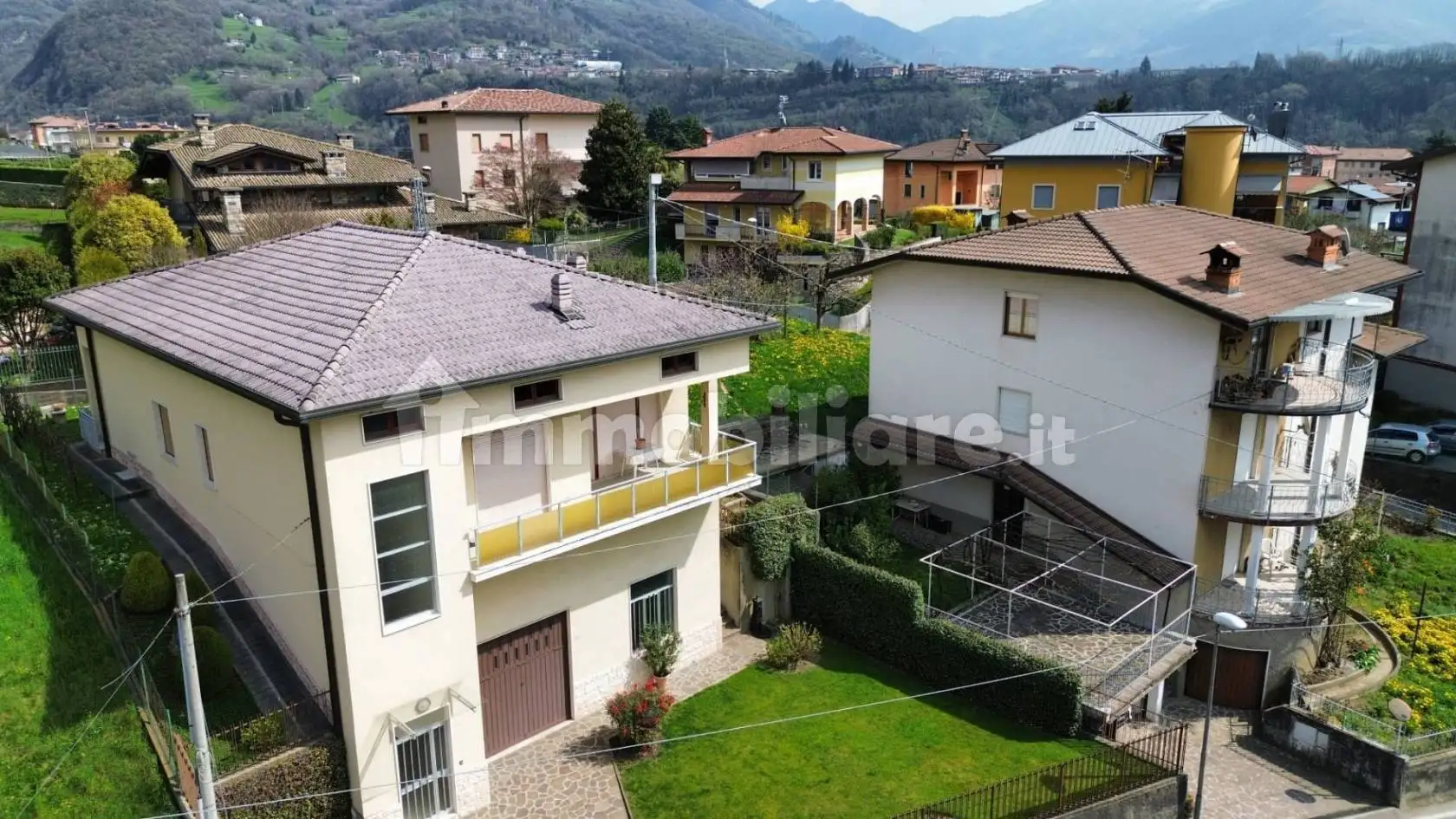 Casa indipendente in vendita a Vertova