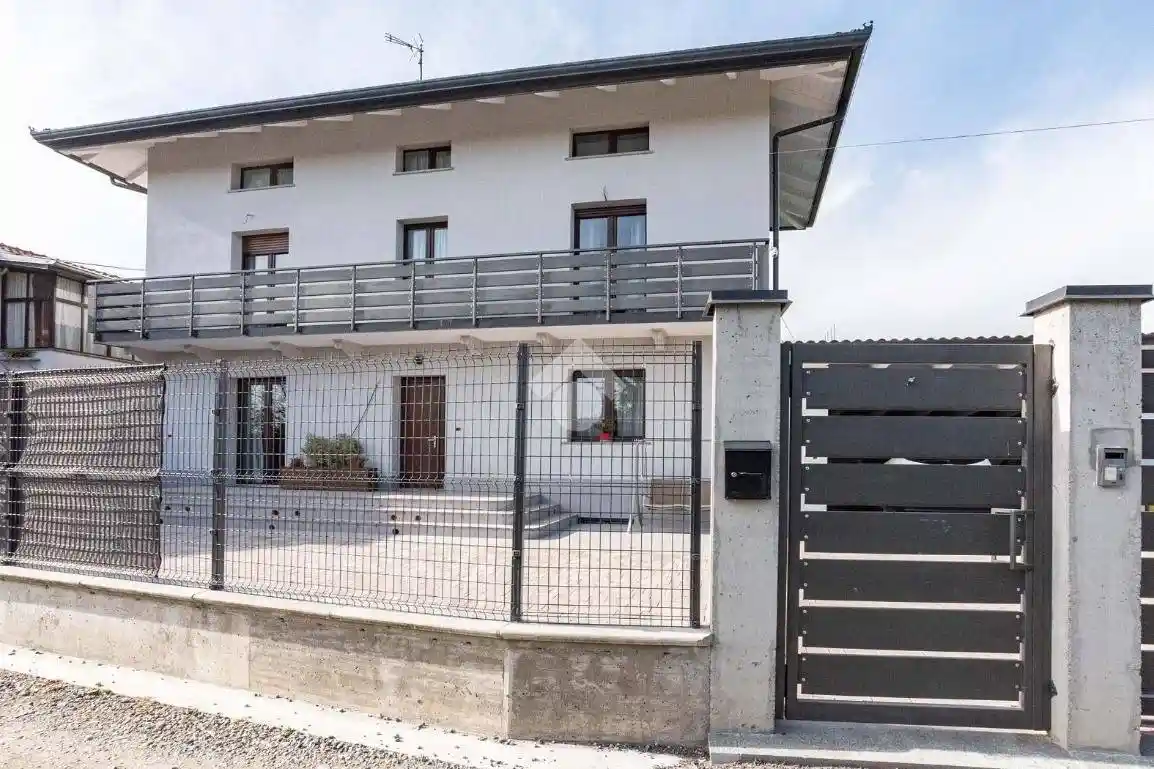 Casa indipendente - foto 2