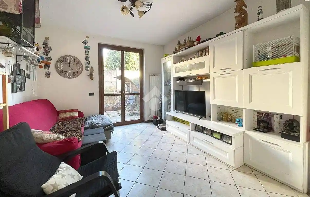 Bilocale via A. Manzoni 20, Cadorago Caslino Al Piano, Cadorago - foto 3