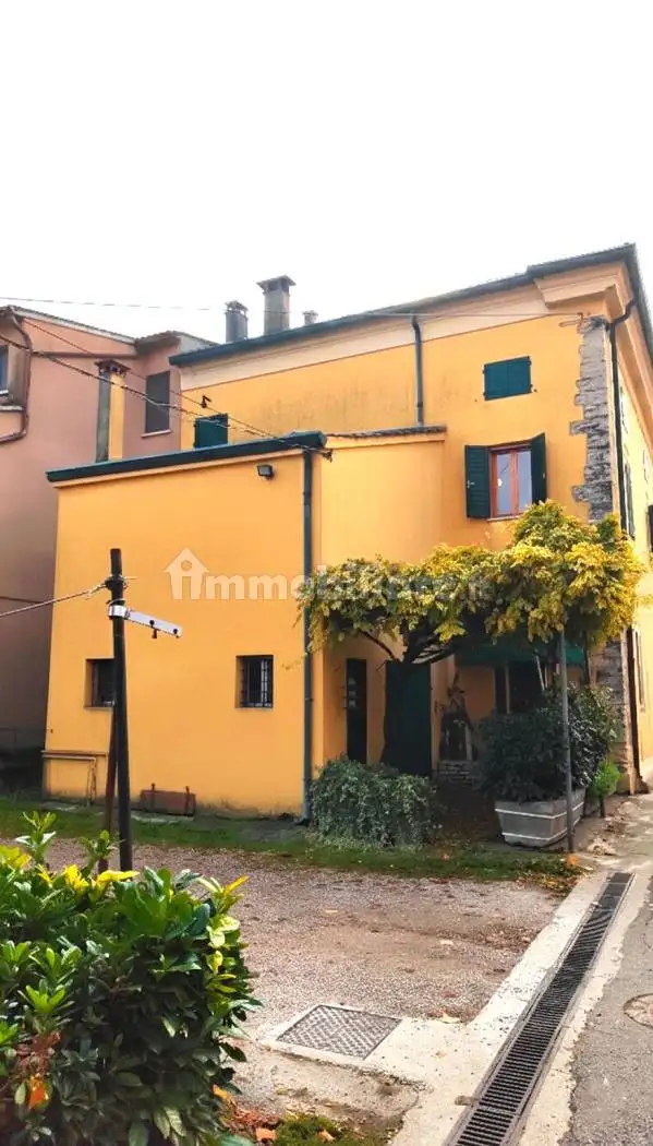 Villa a schiera piazza Francesco Poggi 28, Centro, Arcole - foto 2