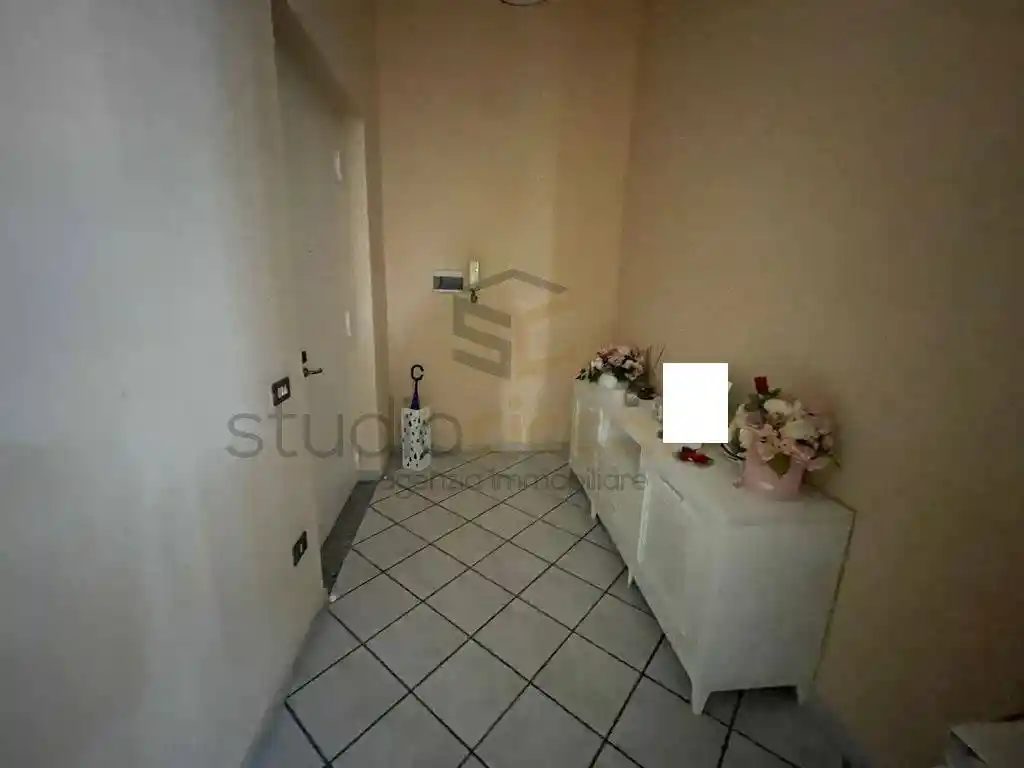 Quadrilocale via 1 Maggio, Nuovo Corso Campano - Marchesella, Giugliano in Campania - foto 4