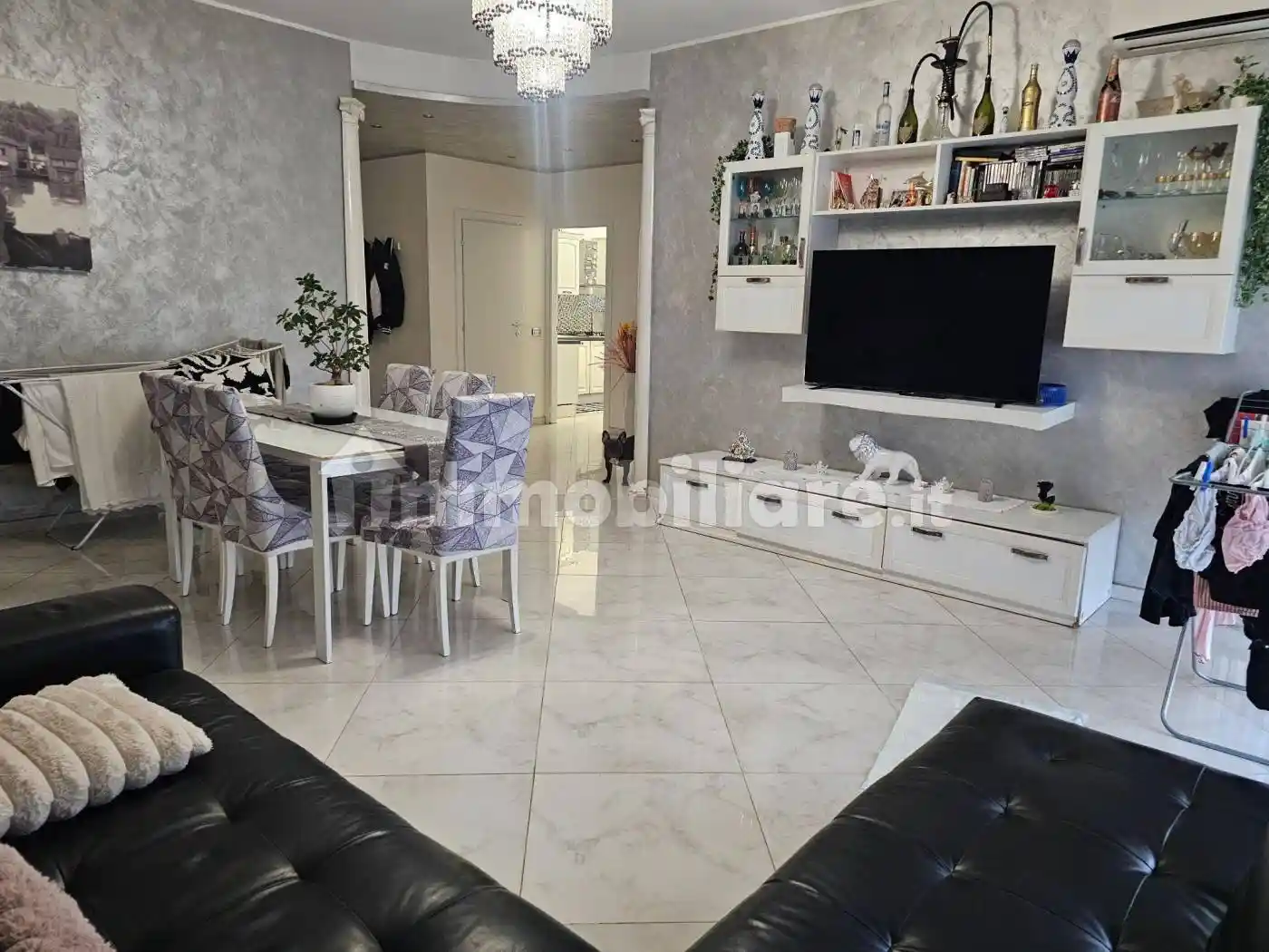 Appartamento in vendita a Opera