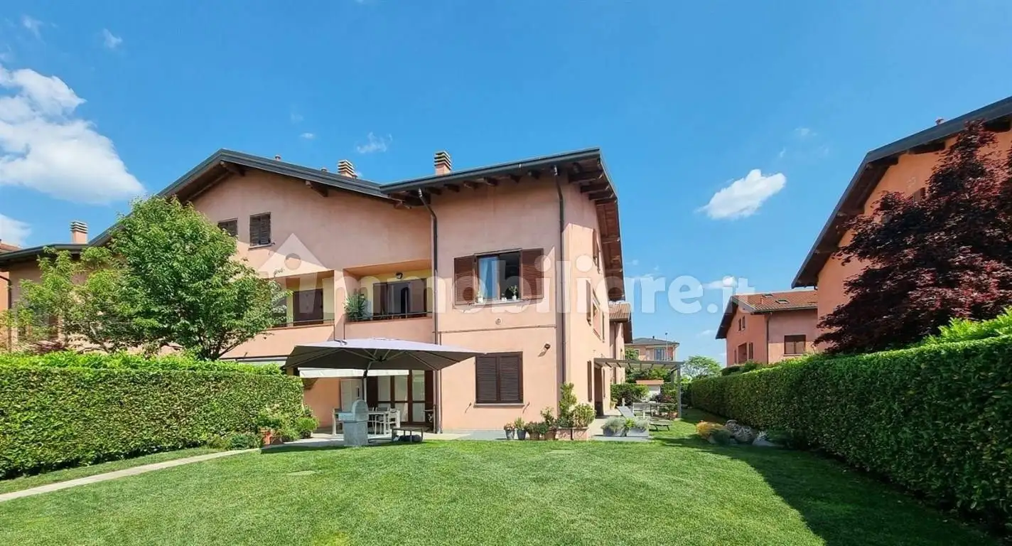 Appartamento in vendita a Verderio