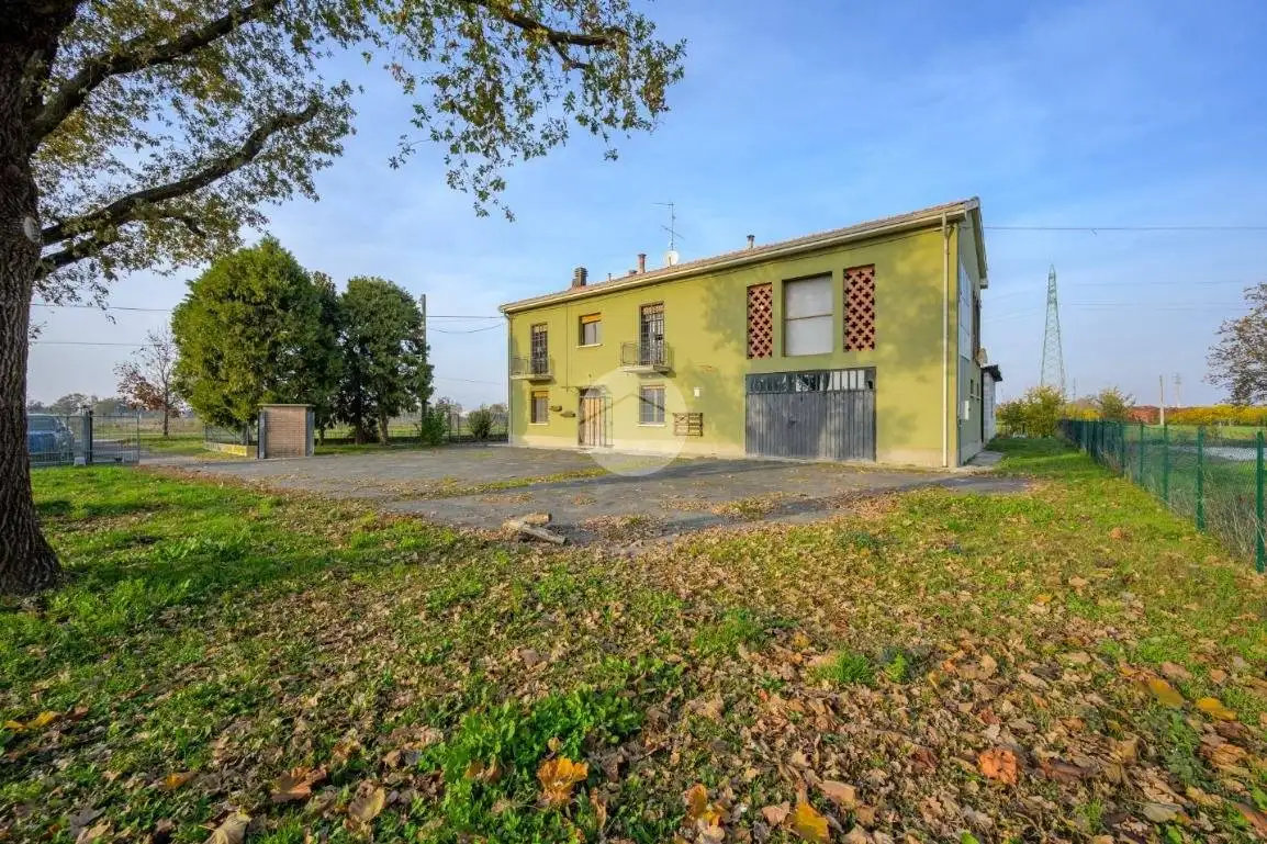 Casa indipendente in vendita a Valsamoggia