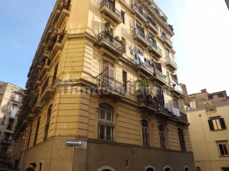 Appartamento in vendita a Napoli