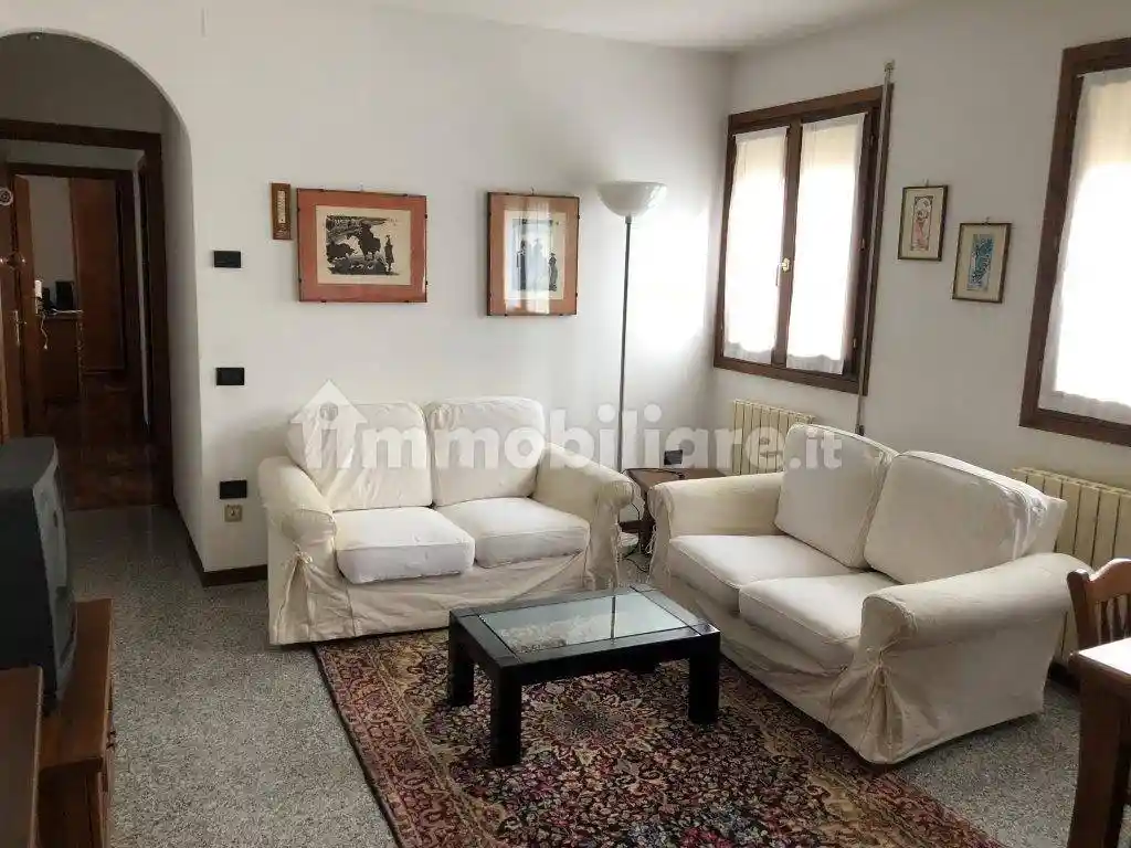 Trilocale via Umberto I 1/8, Centro, Cavarzere - foto 3