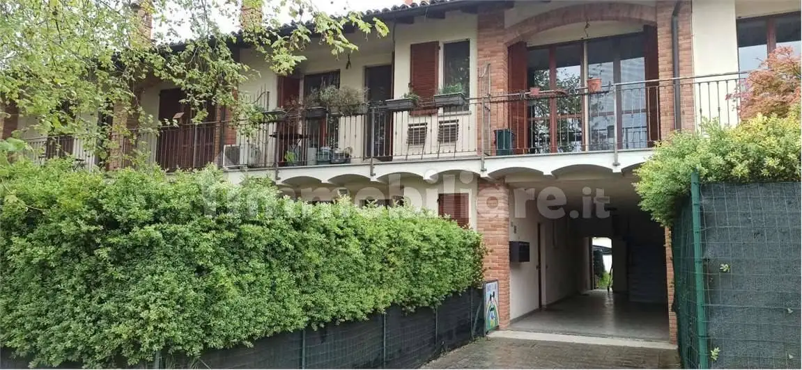 Appartamento in asta a Torre d'Isola