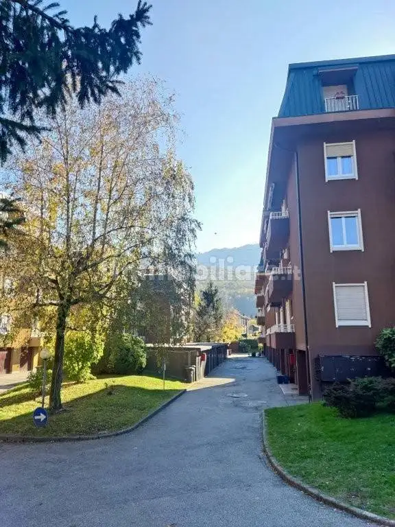 Appartamento in vendita a Cuvio