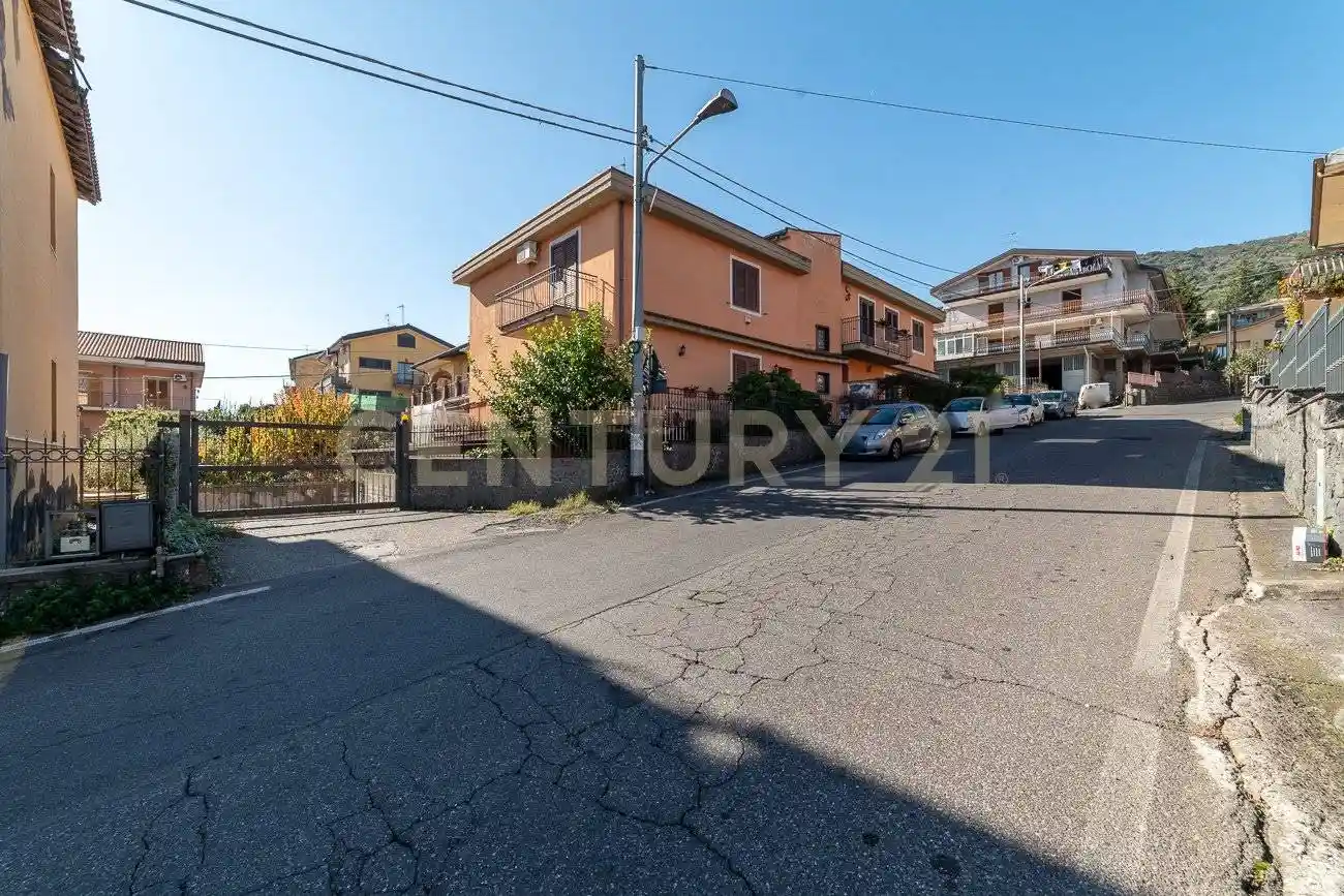 Villa unifamiliare via Cassone 39 D, Centro, Zafferana Etnea - foto 2