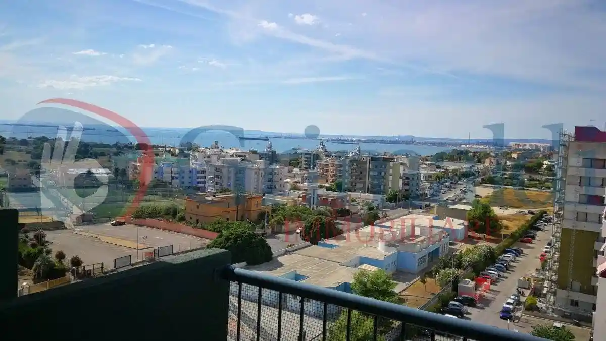 Appartamento in vendita a Taranto