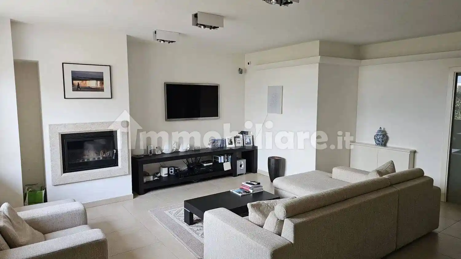 Villa unifamiliare, buono stato, 373 m², Capriolo - foto 4