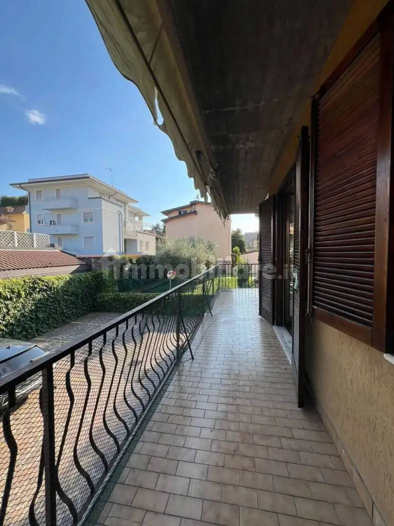 Appartamento in vendita a Sarnico