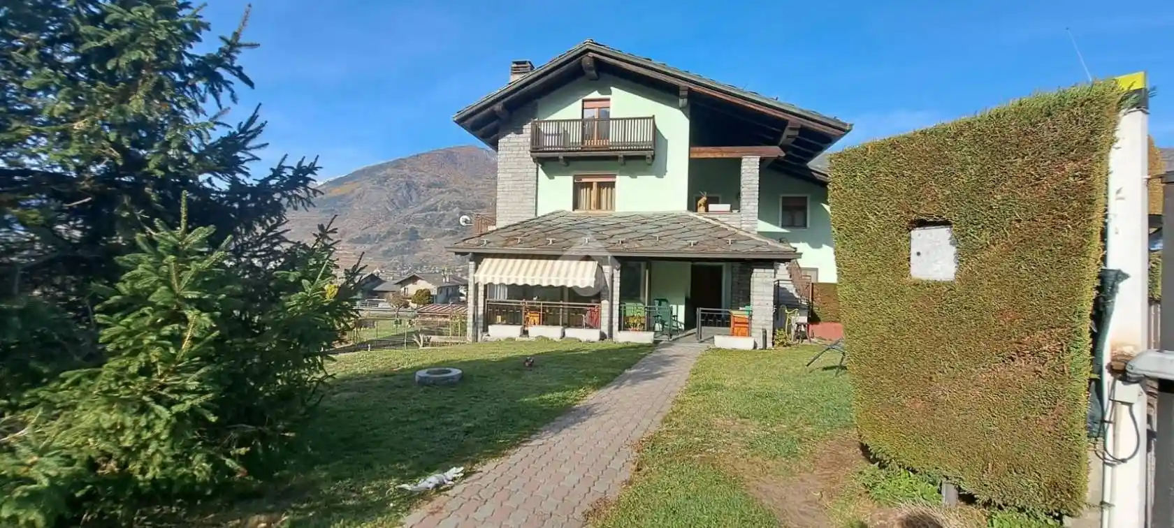 Villa - foto 2