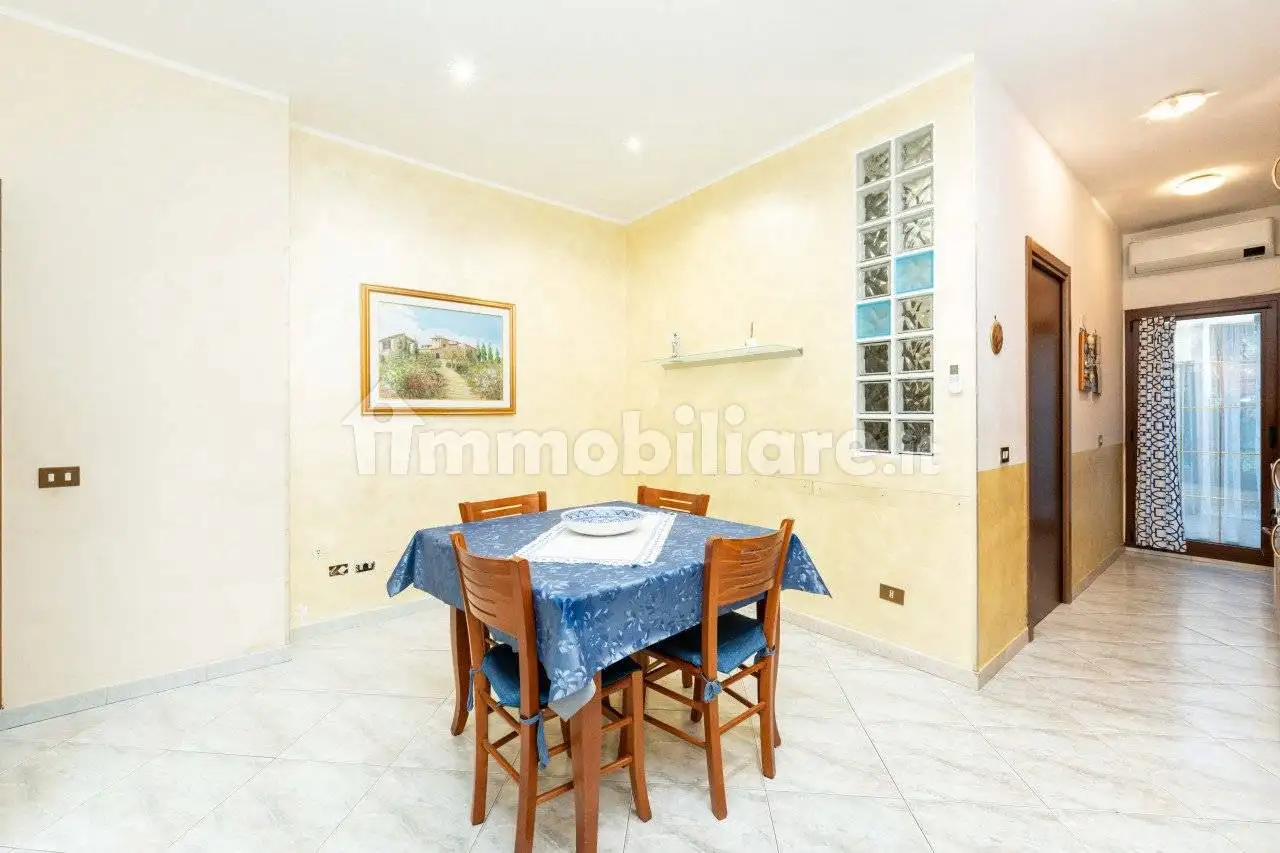 Casa indipendente in vendita a Cinisello Balsamo