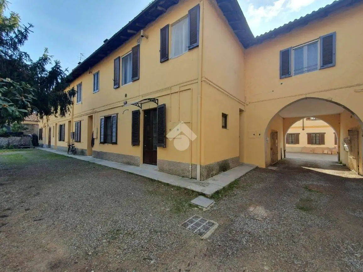 Appartamento in affitto a Cassinetta di Lugagnano