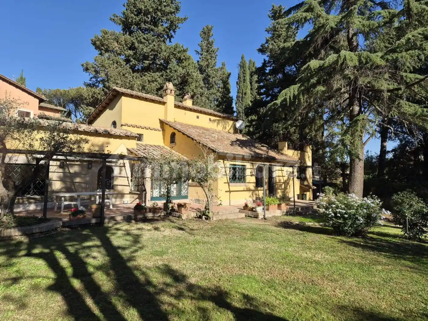 Villa unifamiliare via Erode Attico, Capannelle - Statuario, Roma - foto 4