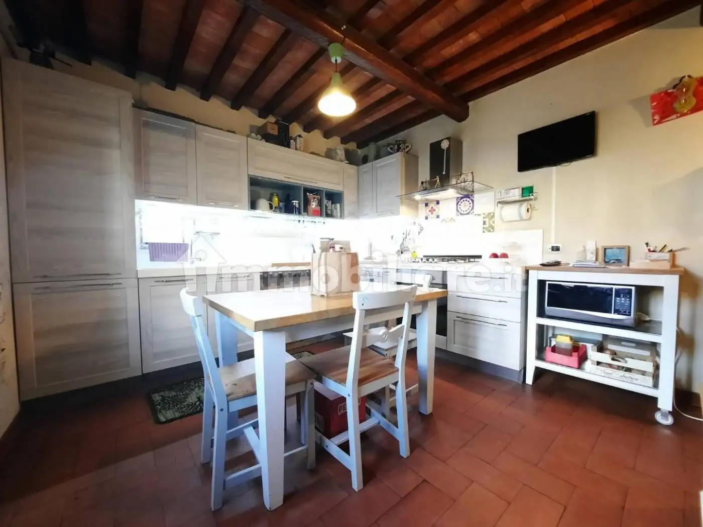 Casa indipendente in vendita a Cascina
