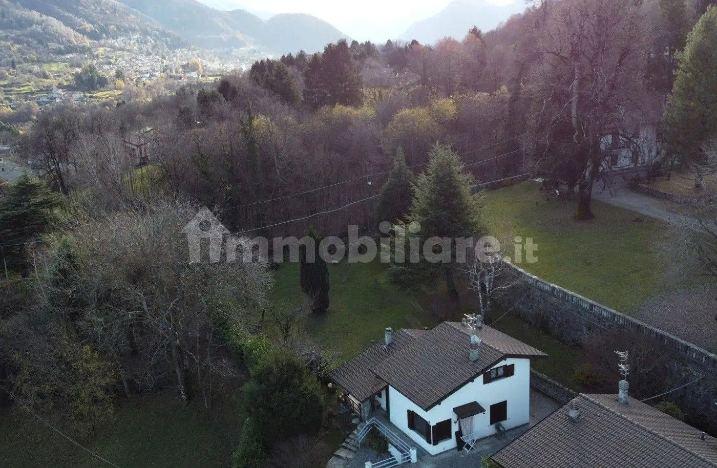 Villa unifamiliare via Ticino , 11, Pellio Intelvi, Alta Valle Intelvi - foto 4