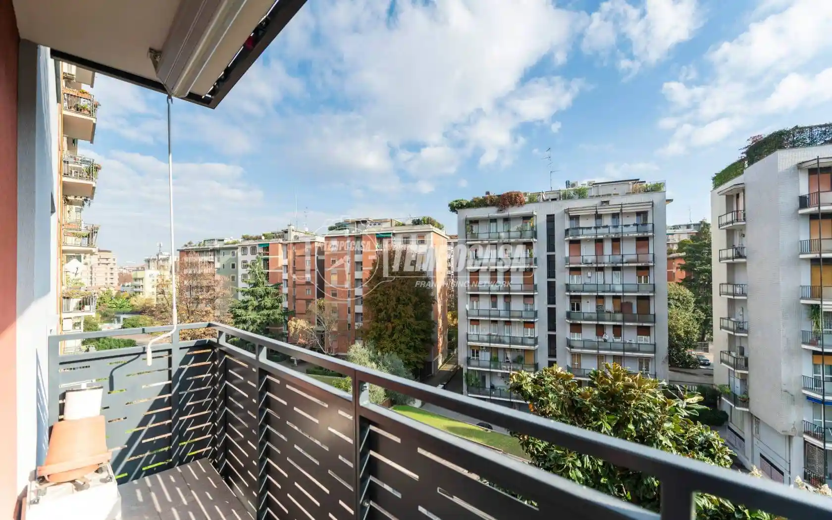 Quadrilocale viale San Gimignano 16, Bande Nere, Milano - foto 2