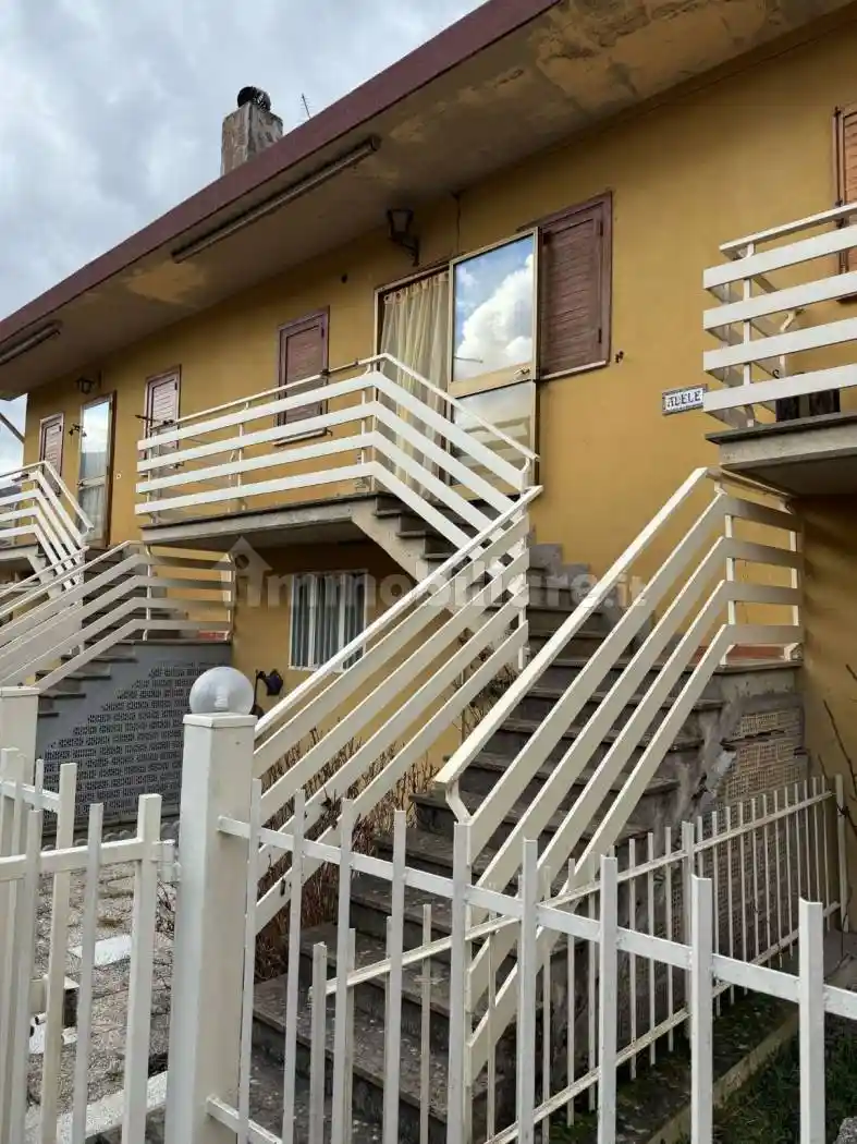 Villa a schiera via della Stazione, Paterno, Avezzano - foto 2