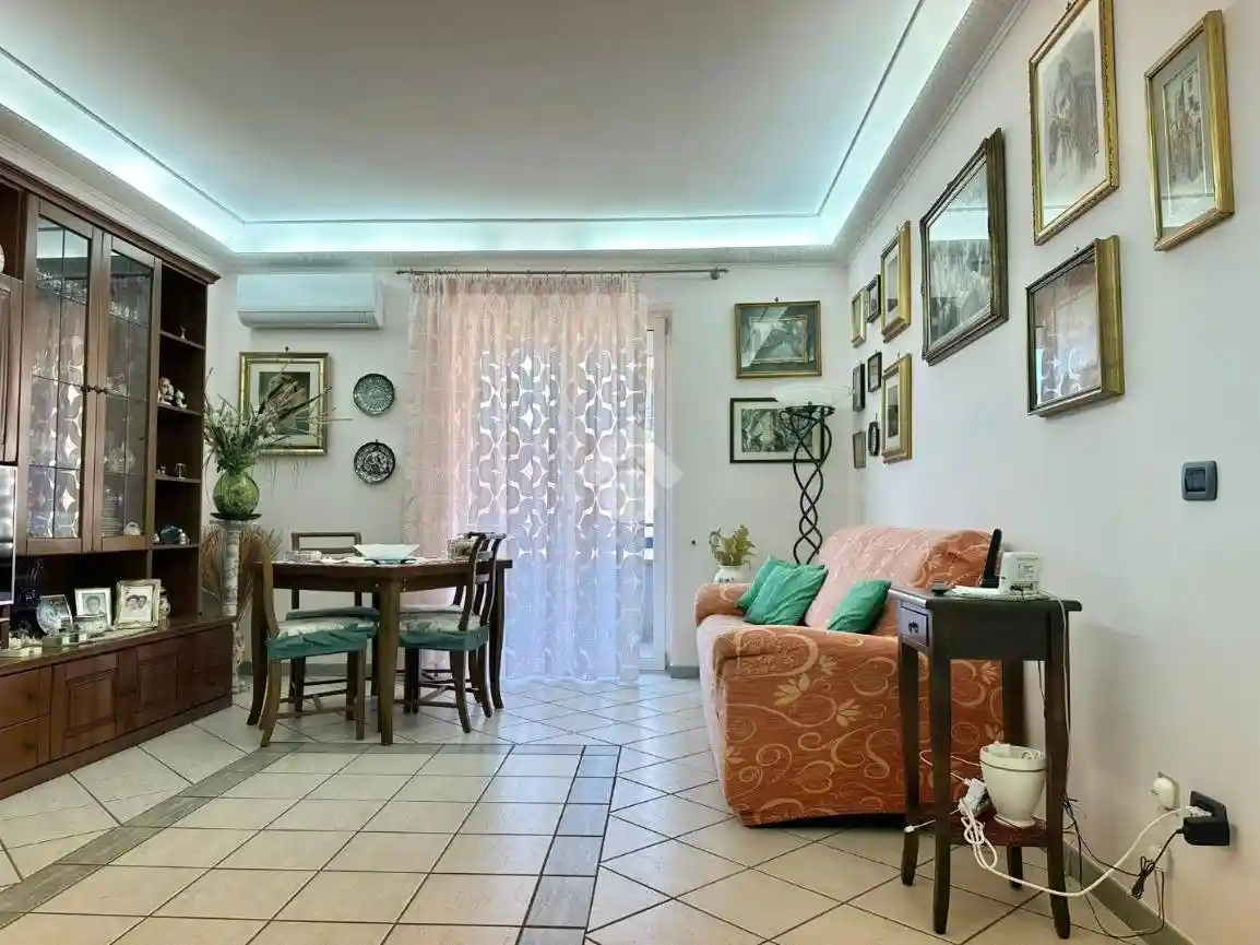 Trilocale via Giovanni Prati 8, Epitaffio - Stadio, Giugliano in Campania - foto 4