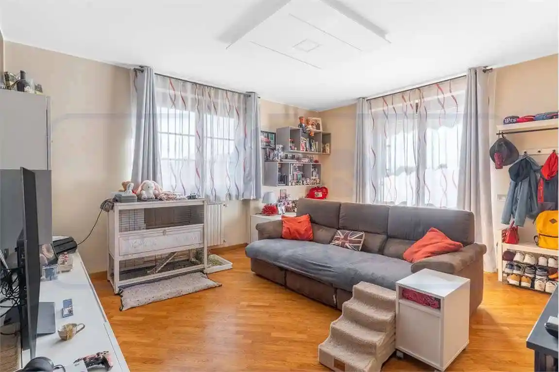 Appartamento in vendita a Limbiate