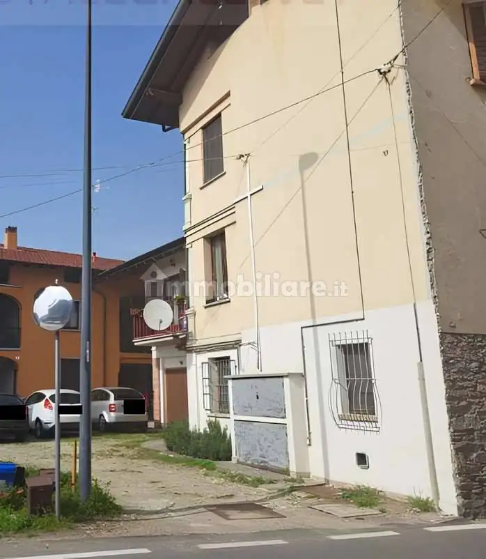 Appartamento in asta a Brebbia