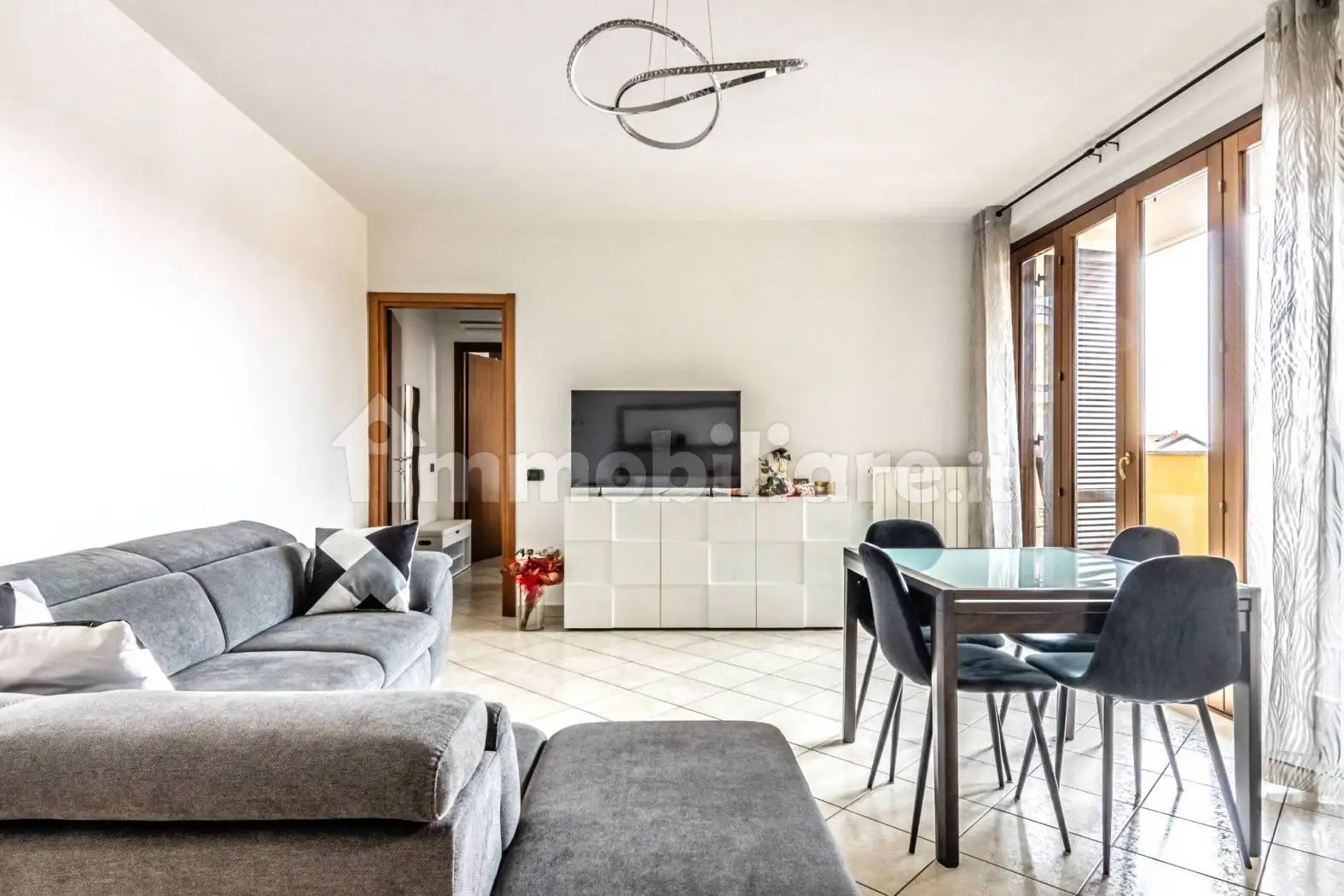 Appartamento in vendita a San Giorgio Su Legnano