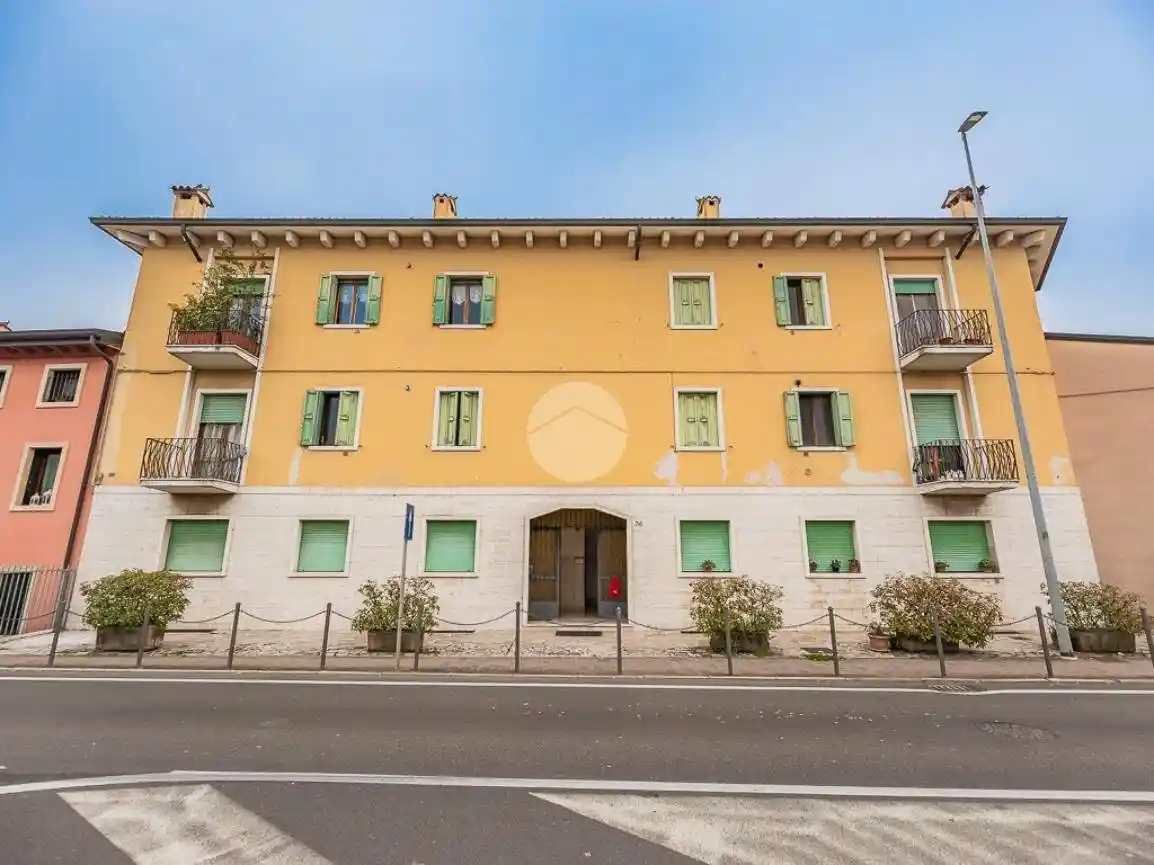 Appartamento in vendita a Villafranca di Verona