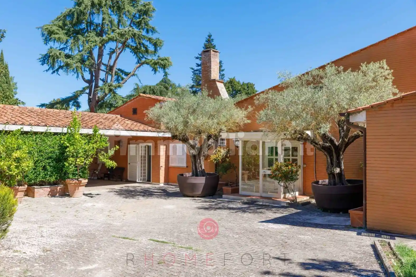 Villa unifamiliare largo dell'Olgiata 15, Olgiata, Roma - foto 2