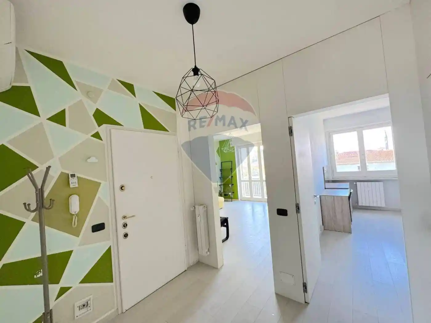 Bilocale via Guglielmo Marconi 12, Centro, Momo - foto 4