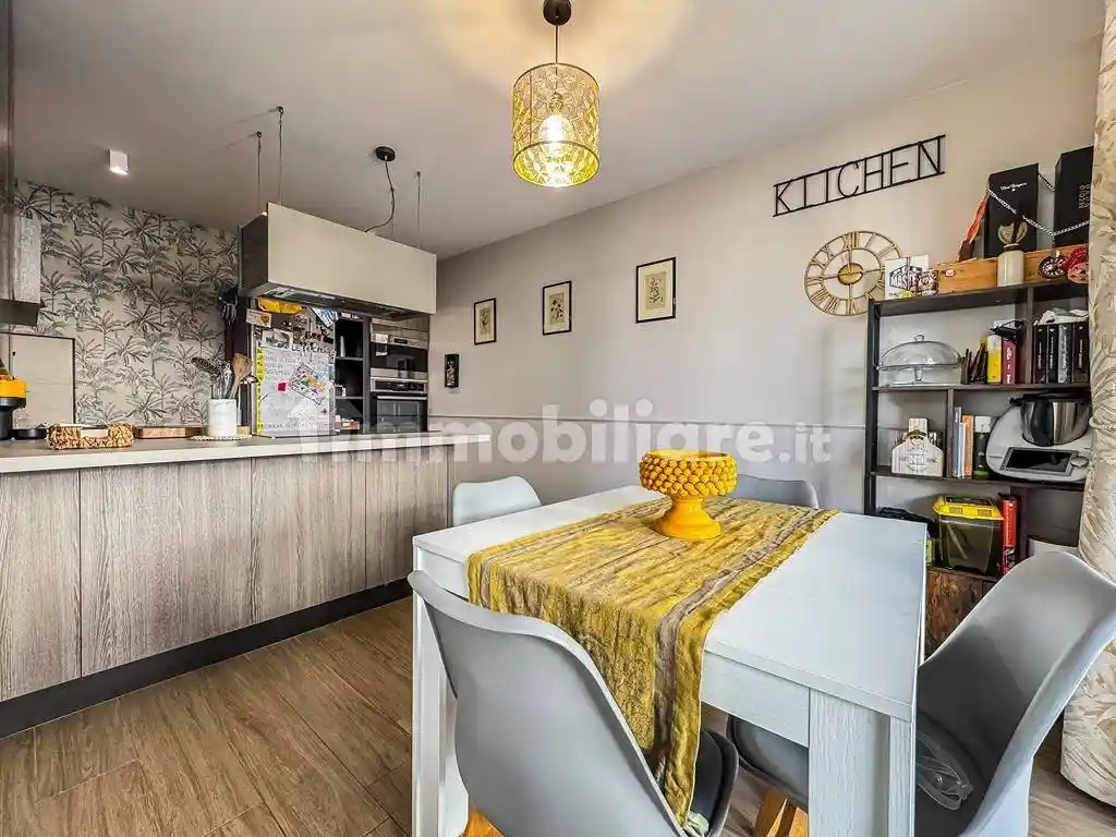 Villa plurifamiliare viale di Castel Porziano 570, Infernetto, Roma - foto 2