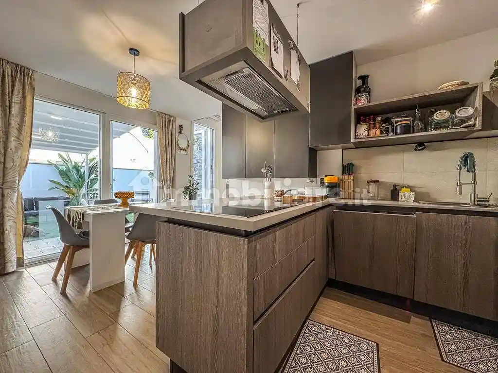 Villa plurifamiliare viale di Castel Porziano 570, Infernetto, Roma - foto 5