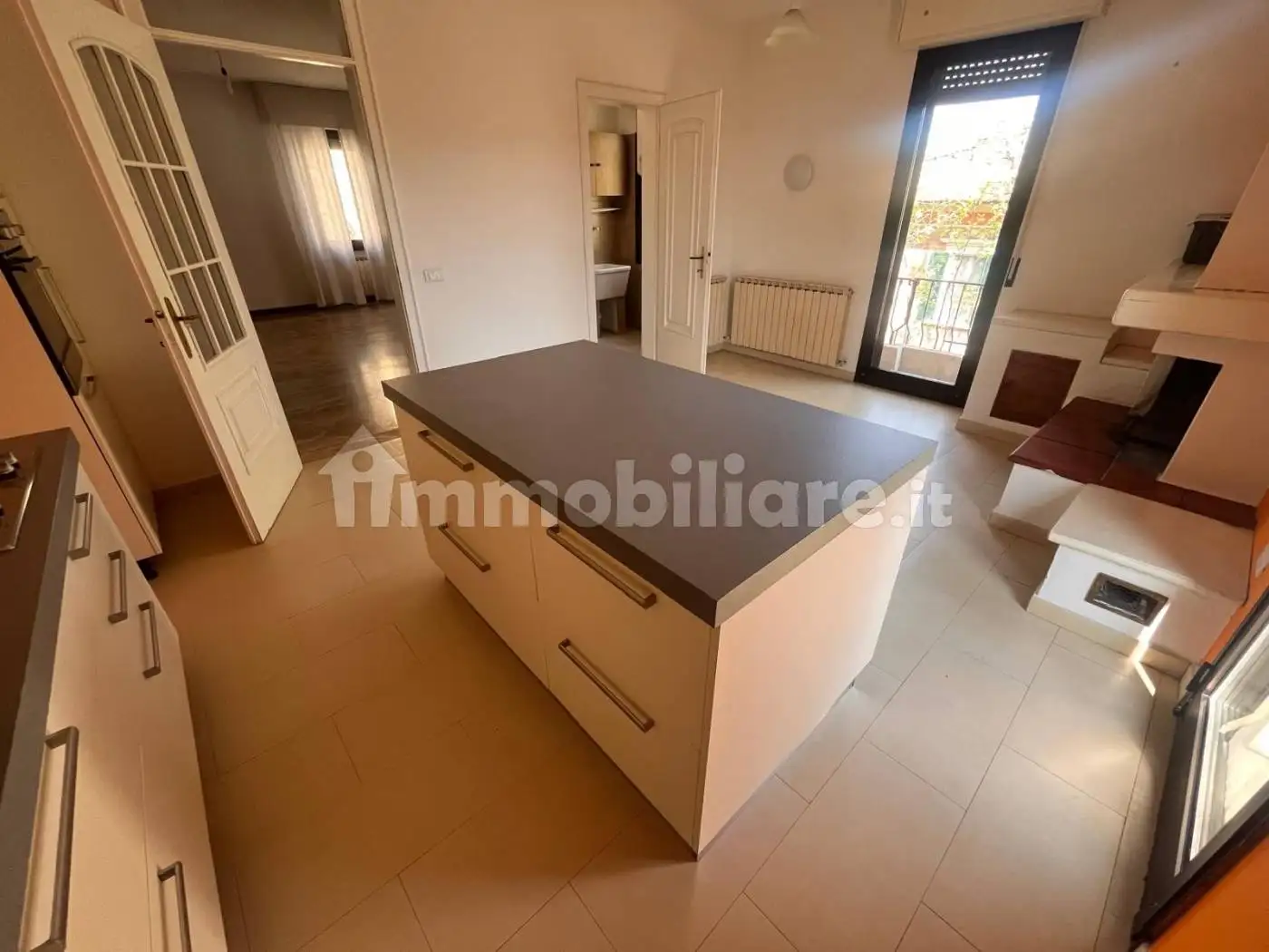 Appartamento in vendita a Modena