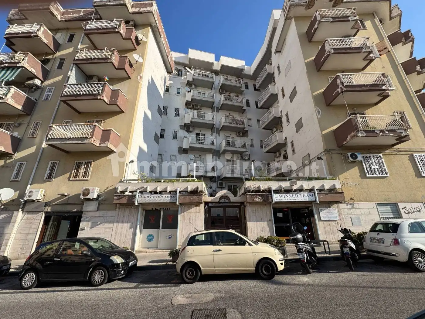 Appartamento in vendita a Napoli