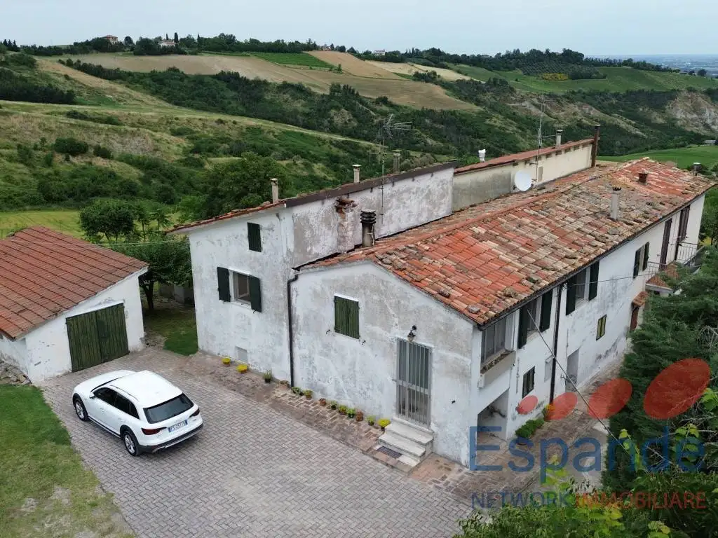 Casa indipendente in vendita a Meldola